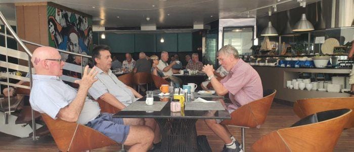 LINE_P2023719_195957